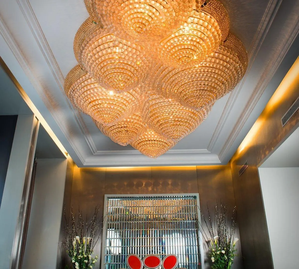 Hotel Lumen Paris Louvre