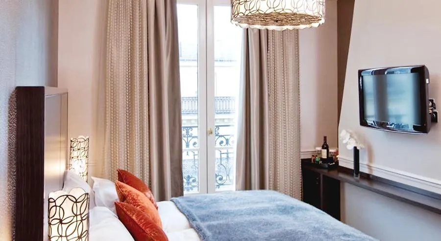 Hotel Lumen Paris Louvre