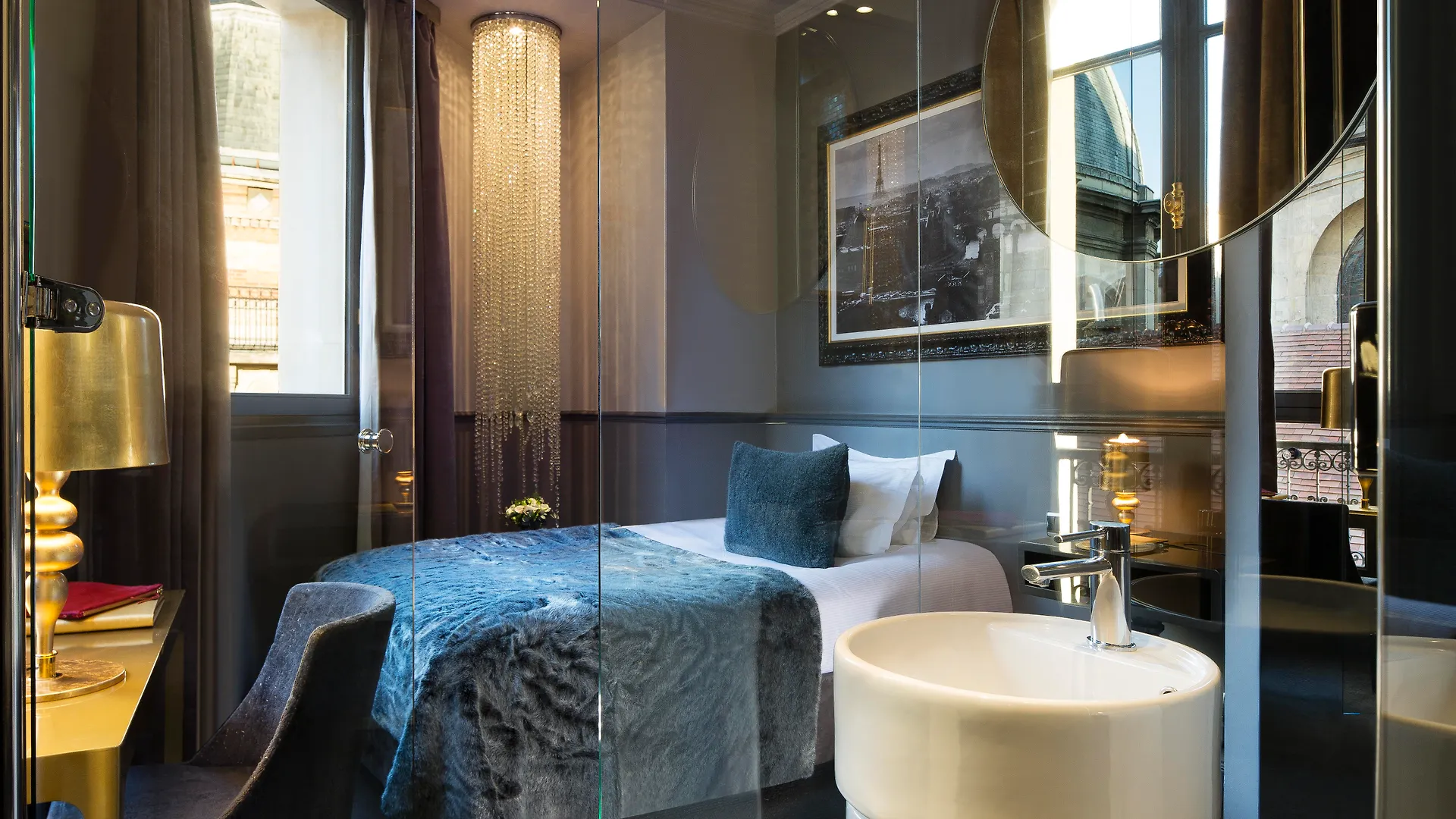 Hotel Lumen Paris Louvre
